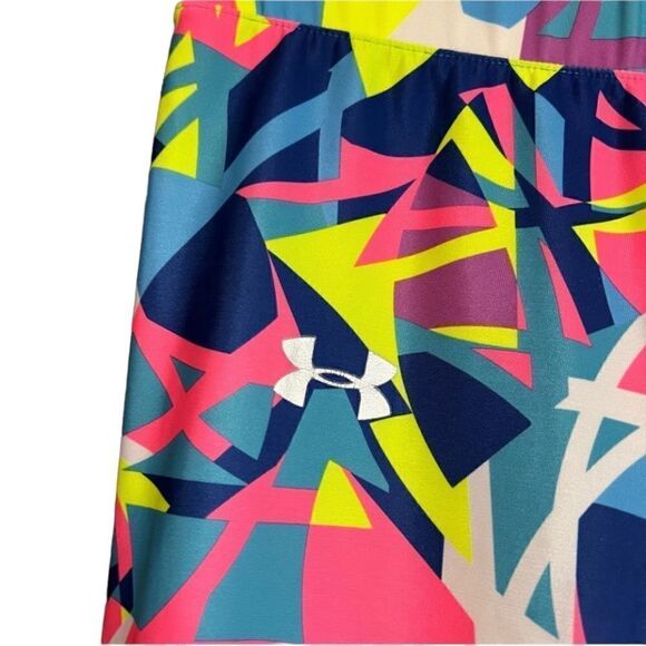 3 for $30! Under armour colourful compression capris - Picture 9 of 10